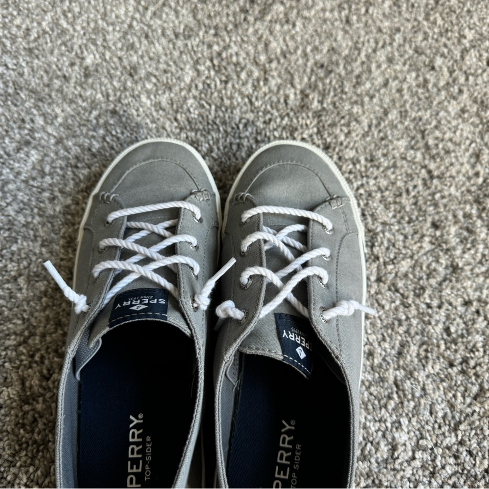 Women’s Sperrys Gray